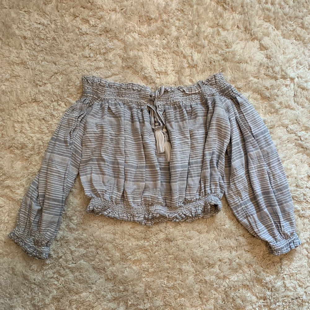 American Eagle off-the-shoulder crop top